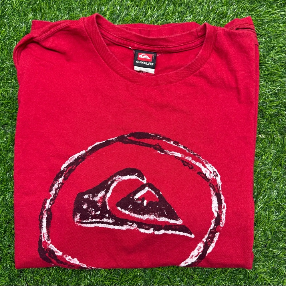 Quicksilver Y2K Graphic T-Shirt